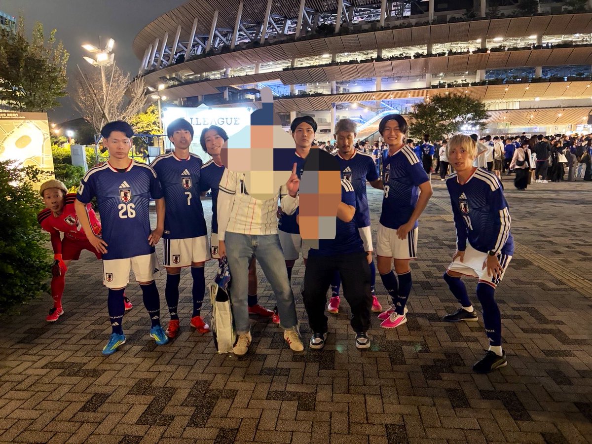 Be6Mt0's tweet photo. 塩貝笑
似過ぎてる、有名になってくれ https://t.co/j5ebKYfUPl