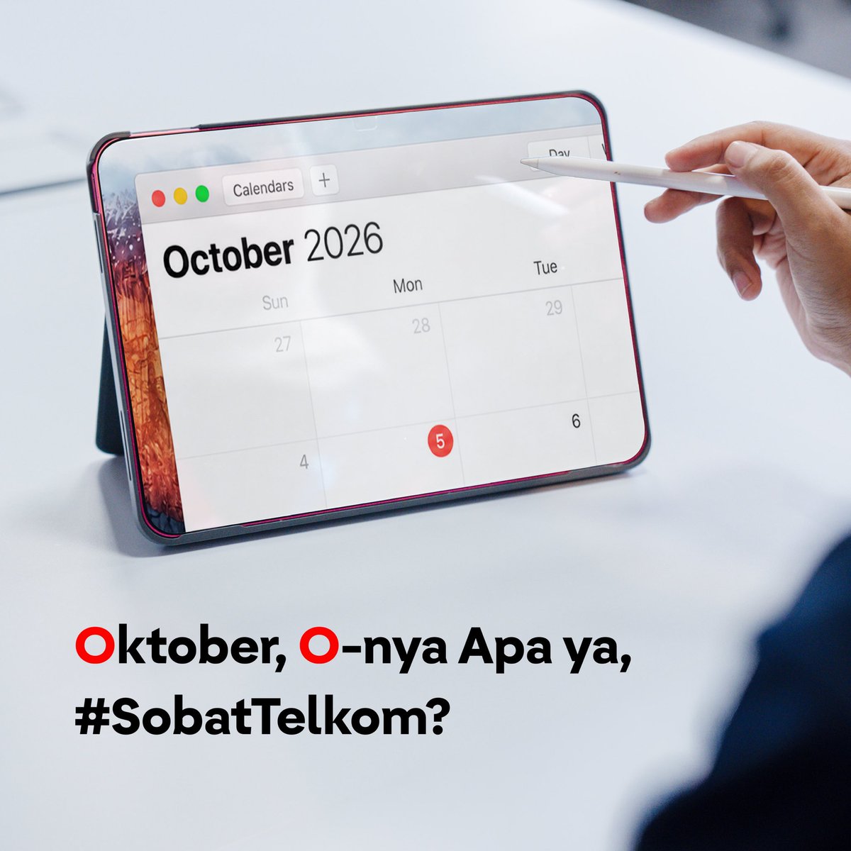 TelkomIndonesia's tweet photo. #SobatTelkom, nggak kerasa udah masuk Oktober. Bulan baru, semangat baru buat ngelewatin dinamika hari Senin. Ngelawan rasa malas di awal minggu memang butuh effort ekstra. Untungnya, ada konektivitas yang andal dan layanan digital yang bikin urusan kerjaan jadi lebih sat-set. Jadi, drama hari Senin? Semoga cukup di timeline aja.

Kalau Oktober punya satu kata, Digimin pilih Optimis aja kali ya. Karena selalu ada hal baru buat dicoba dan cara baru buat bikin hari-hari lebih produktif.

Kalau versi #SobatTelkom, Oktober, O-nya apa nih? Coba drop jawaban sekaligus alasannya di kolom komentar, ya. Ada total hadiah Rp500.000 untuk 5 jawaban paling unik. Siapa tahu jawaban kamu yang kepilih.

Cara ikutnya:
1.⁠ ⁠Follow akun resmi @TelkomIndonesia di Instagram, Facebook, X, Threads, dan TikTok
2.⁠ ⁠Tulis jawaban di kolom komentar dan mention 3 teman #SobatTelkom
3.⁠ ⁠Repost konten ini ke IG Story dan mention @telkomindonesia
4.⁠ ⁠Capture jawaban dan bukti repost, lalu kirim via DM ke @telkomindonesia
5.⁠ ⁠Batas kirim jawaban: 12 Oktober 2026
6.⁠ ⁠Pemenang diumumkan pada 19 Oktober 2026 di akun @telkomindonesia

#TelkomInYourLife #ElevatingYourFuture #TransformasiNyata