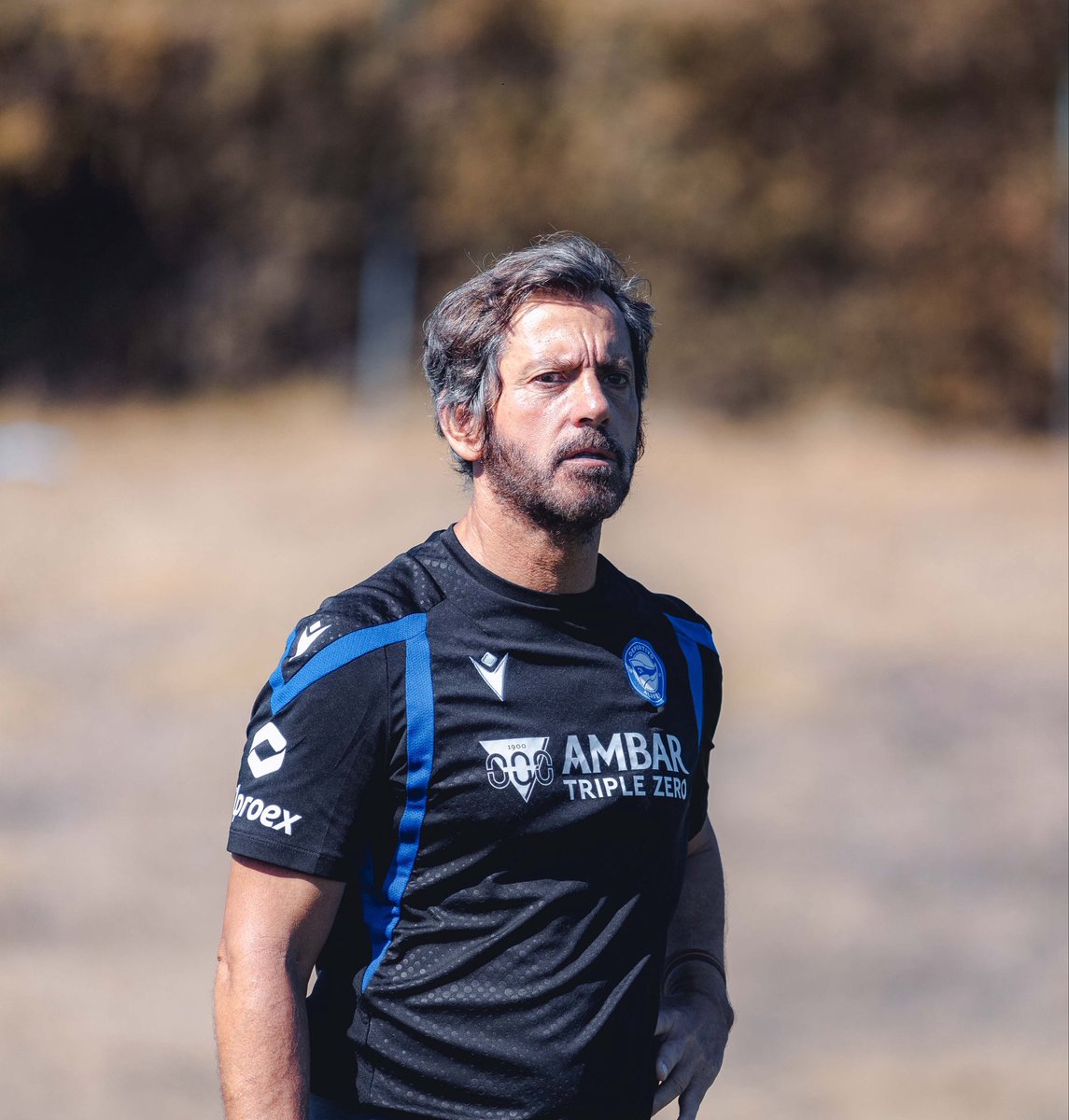 Alaves's tweet photo. Quique Sánchez Flores, intervenido quirúrgicamente‼️

Toda la info👉🏻 https://t.co/0gqWxsXQFu https://t.co/B1p6qyfJtU