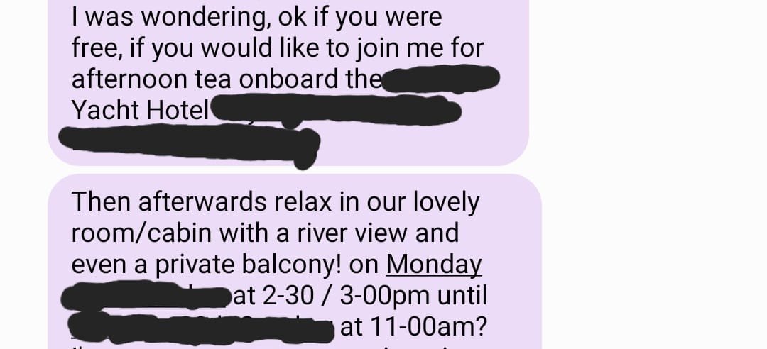 MyEvelynMoore's tweet photo. I would like to take a moment to show the difference between what gets you a booking and what gets you ignored. https://t.co/PpzGVMxmou