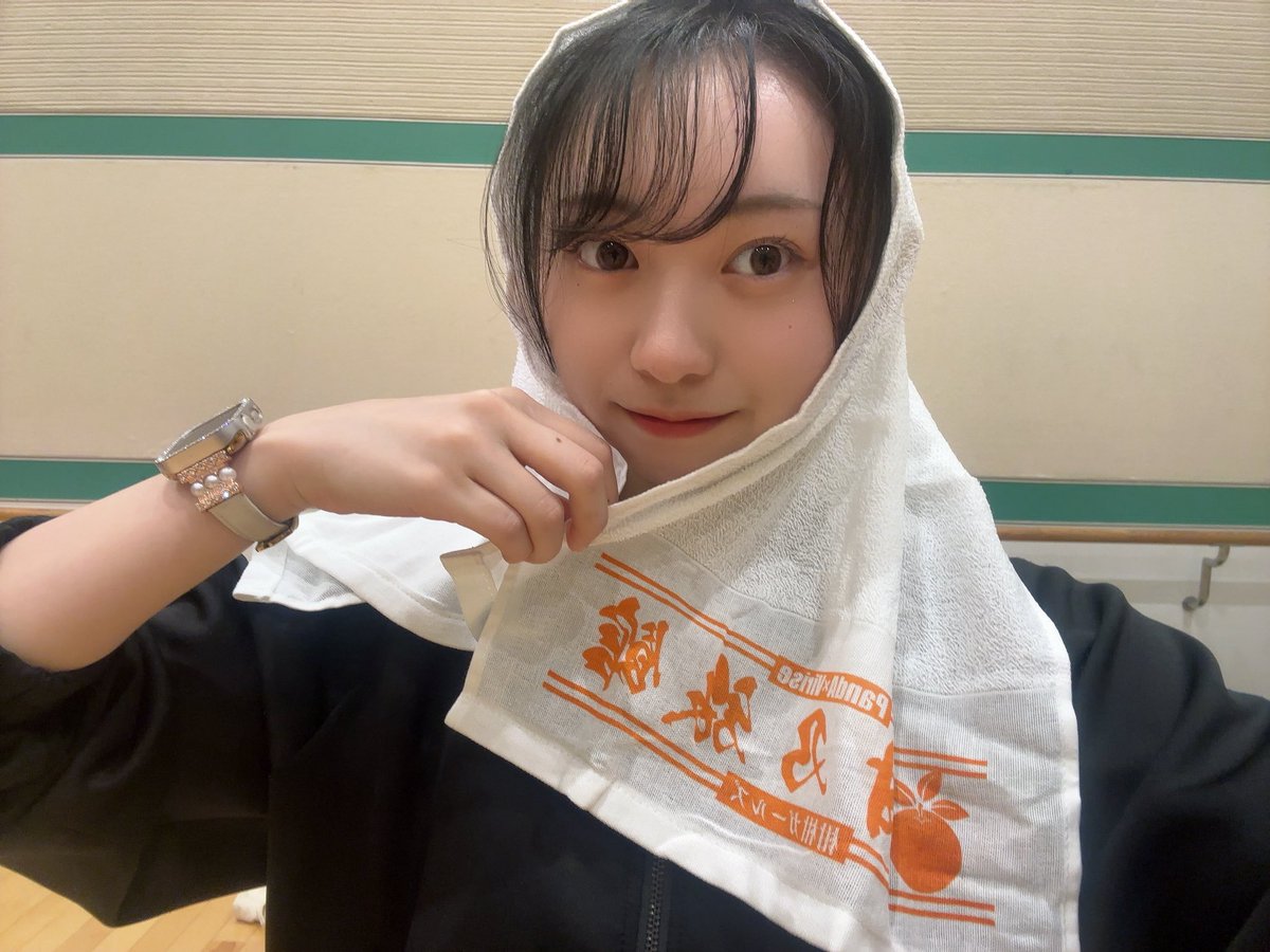 hanaokakoume's tweet photo. #Beta ついに本番まで1週間切りました🪭
今週末が楽しみすぎる🫶

なんと柑乃旅館 タオル頂きました😭🍊
早く有給休暇から戻らねば🤭 https://t.co/o2U24trSA5