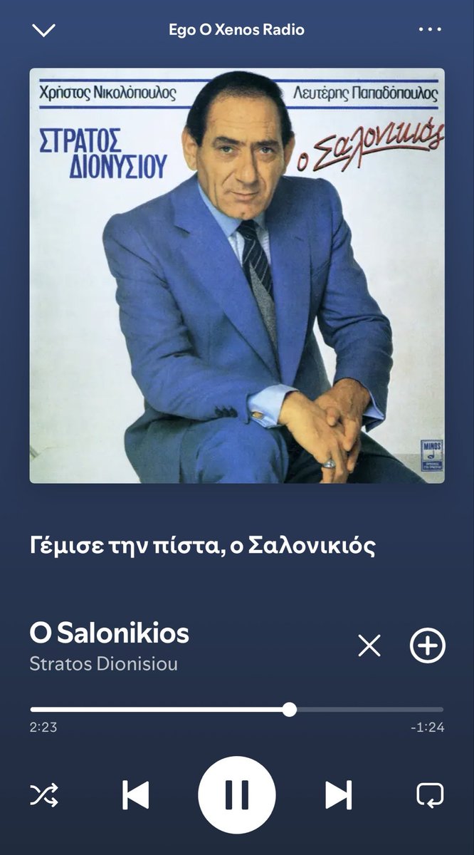 MolisXwriza's tweet photo. Ήρθε να μου μιλήσει συνάδελφος και της έκανα νόημα δείχνοντας τ’ ακουστικά μου.
Τι κατάλαβε εκείνη; Ότι είμαι σε κολ.
Το κολ: https://t.co/GTSH0AMYdE