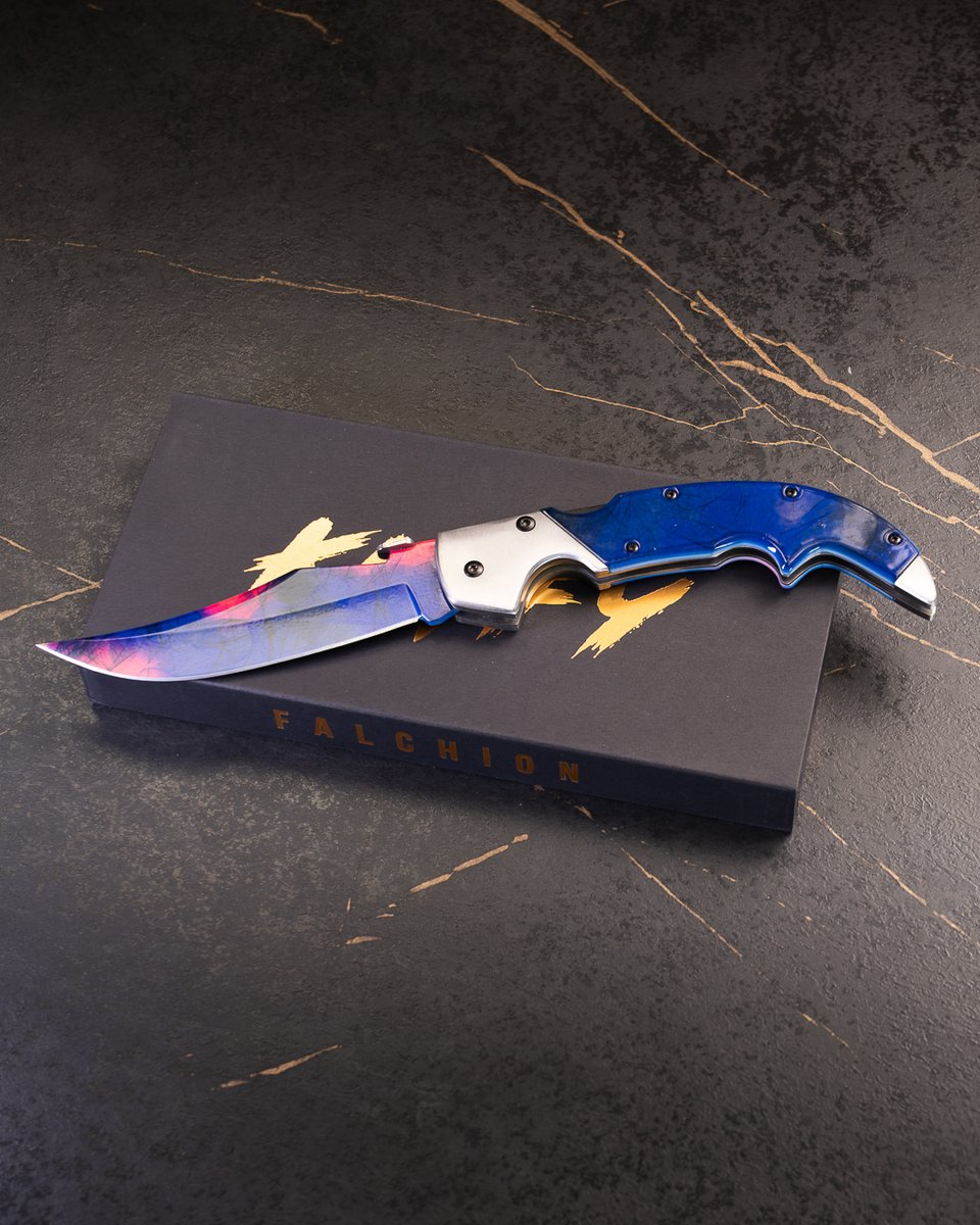 KnifyGG's tweet photo. A rare sight, but still a great-looking knife 🔥 https://t.co/8T6hh9fS9H