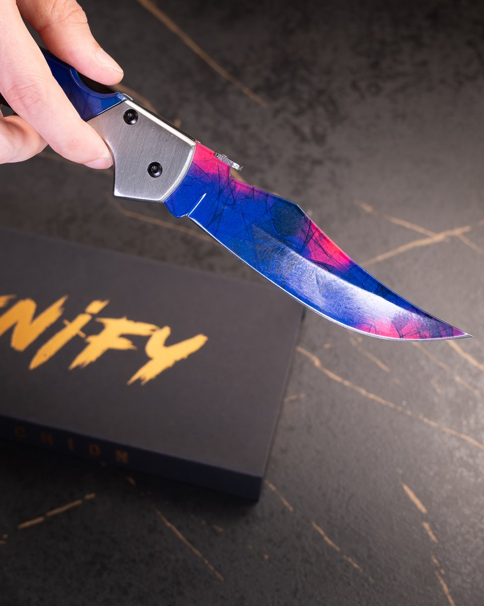 KnifyGG's tweet photo. A rare sight, but still a great-looking knife 🔥 https://t.co/8T6hh9fS9H