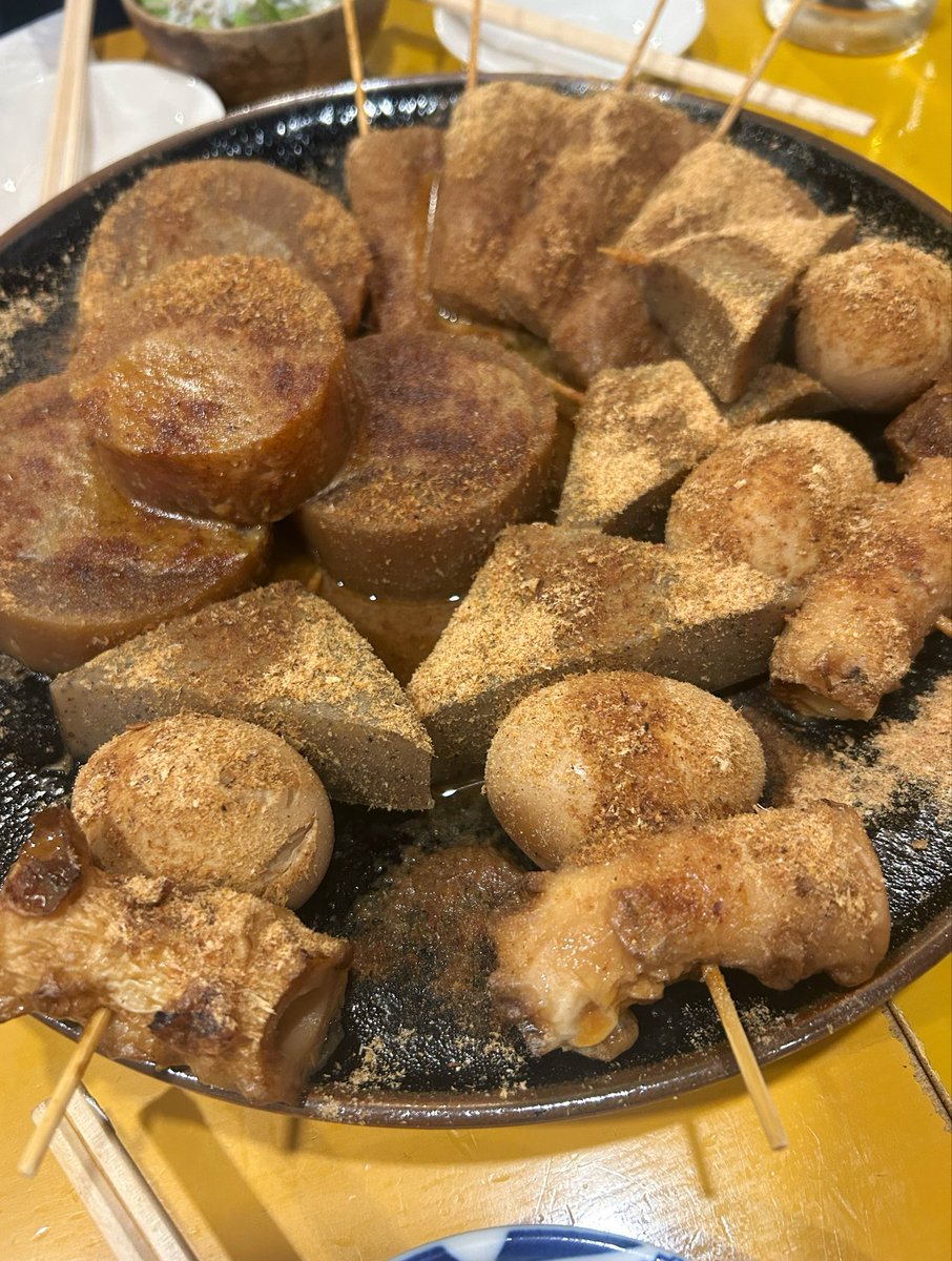 Paris35986167's tweet photo. 先日の賑やかな飲み会🍢🍻🥟

https://t.co/Y8L7D6jX3x https://t.co/wL4P2BRVH7