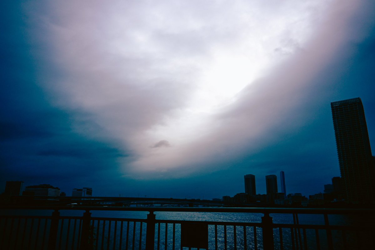 CUSTOM_BASE's tweet photo. 久々にNikon Zfを持ち出して撮ってきました。やっぱり最高のカメラだなぁ、これは。楽しすぎる😊

#豊洲ららぽーと https://t.co/Ya2McWp7XY