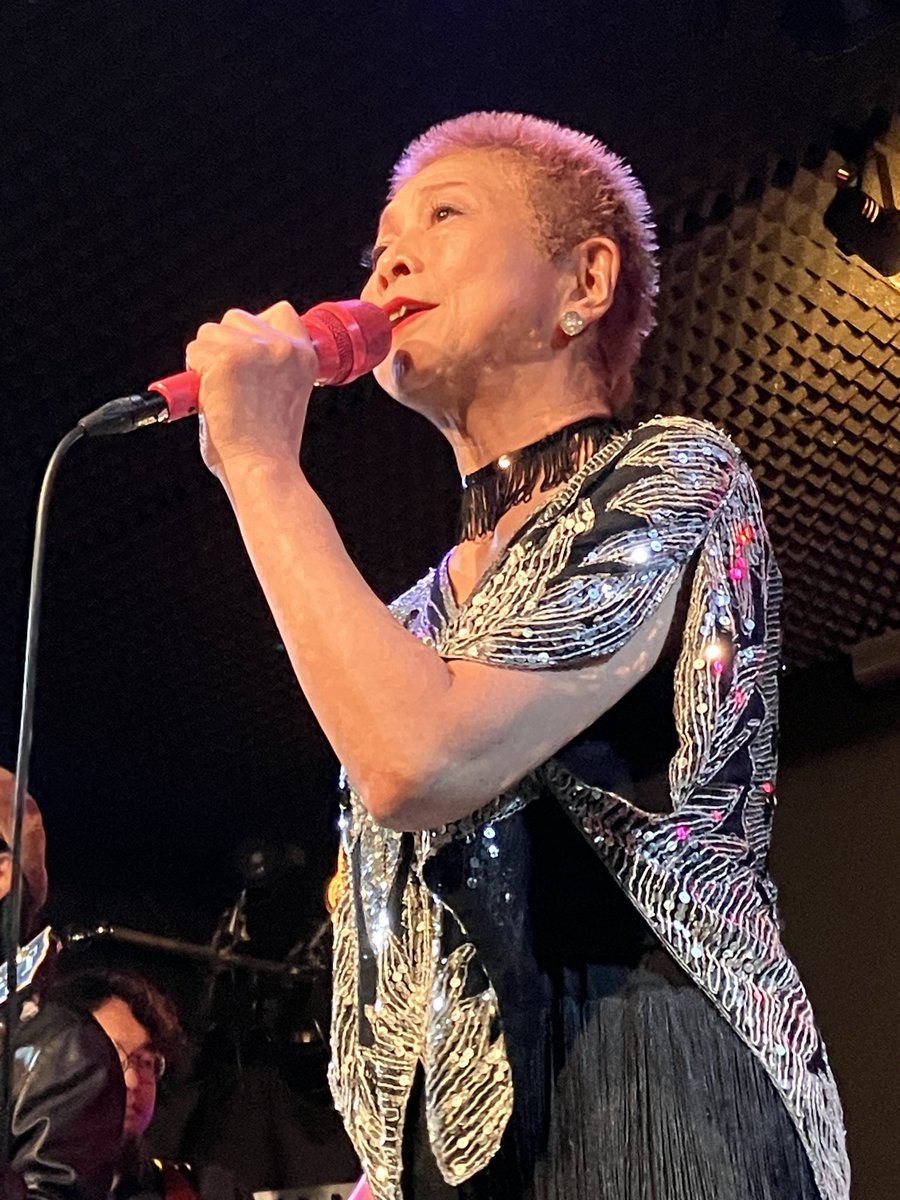 nininbayashi's tweet photo. 遅ればせながら、先日のびりすけさんのお誕生日ライブ、とても楽しかったです。二人囃子として参加出来たこと、本当に嬉しかった。大好きなびりすけさんが、これからも楽しく過ごせます様に。改めて、お誕生日おめでとうございます。 https://t.co/ELTWiY44nb
