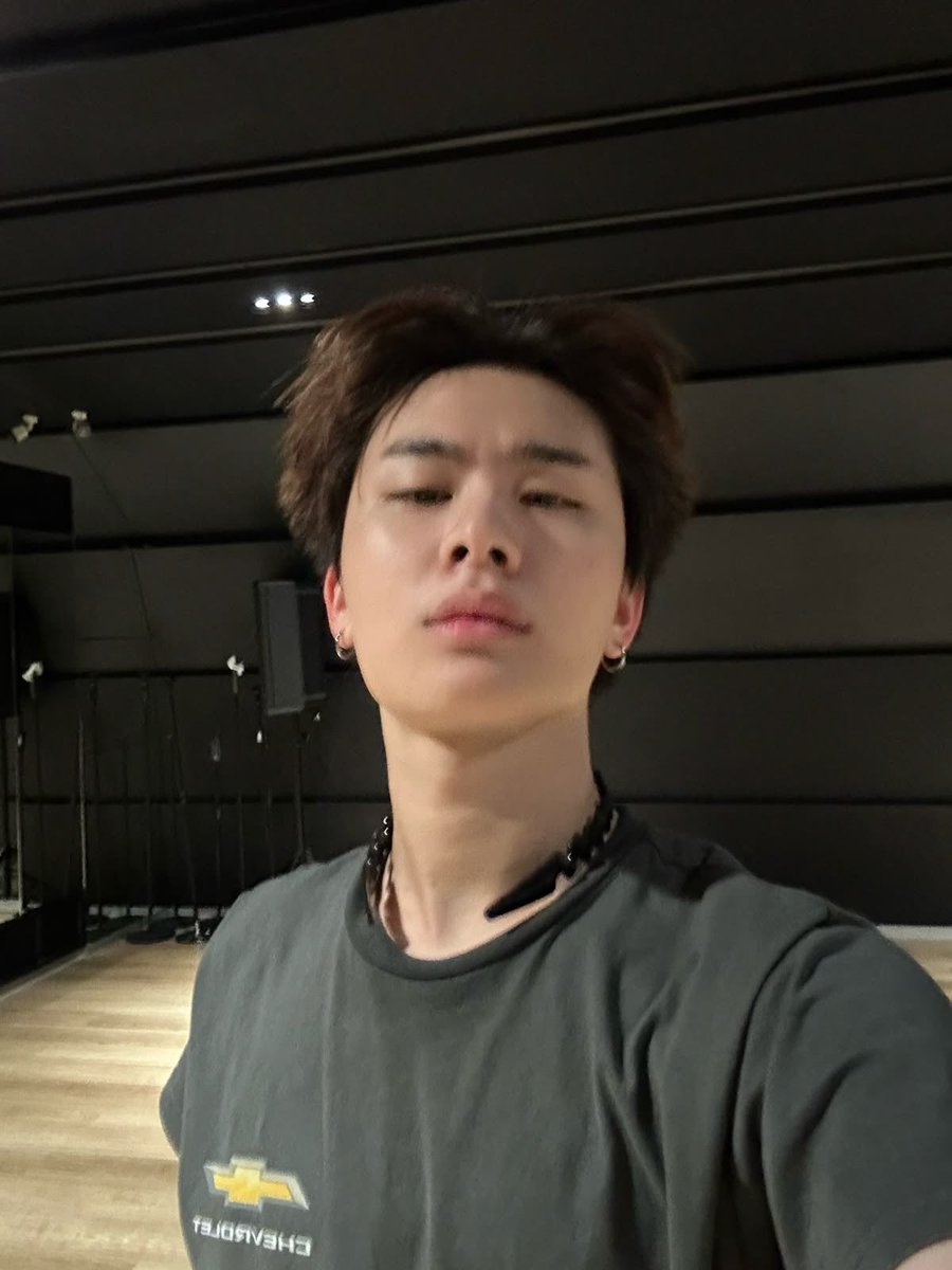 pachinko_ooooo's tweet photo. ทำไมหนูไม่ฟังพี่                     หนูขอโทษ 🥺 https://t.co/7XM7RGgzi3