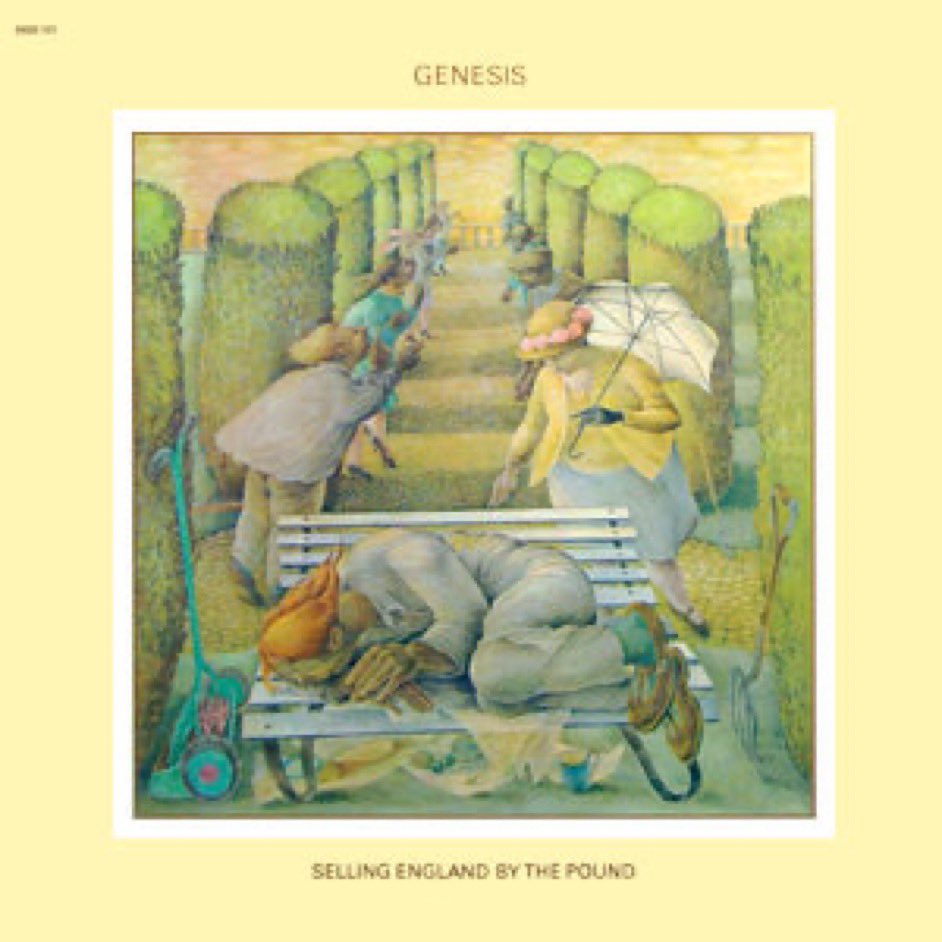 pillolerock's tweet photo. What a legend!✨

il 5 Ottobre 1973 i Genesis pubblicano
“Selling England by the Pound”,
il loro quinto album in studio
e quello di maggior successo della
storica formazione con Peter Gabriel.
Nel Regno Unito l'album debuttò direttamente alla terza posizione
della Official Albums Chart,
il loro miglior piazzamento ottenuto
dai Genesis fino ad allora, fu inoltre
il primo disco della band a piazzarsi
al 70º posto nella classifica
Billboard 200 statunitense.
Dall’album fu estratto il singolo
“I Know What I Like (In Your Wardrobe)"
ma non si può non menzionare
“Firth of Fifth", con il suo lungo
intermezzo strumentale, composto
da tre assoli: il primo eseguito da
Gabriel al flauto, poi un assolo di Banks
al pianoforte ed infine quello di
Steve Hackett in uno degli assoli più celebri nella storia del rock.
Il titolo dell'album proviene da una
strofa del brano di apertura
“Dancing with the Moonlit Knight”.
#Genesis #pillolerock