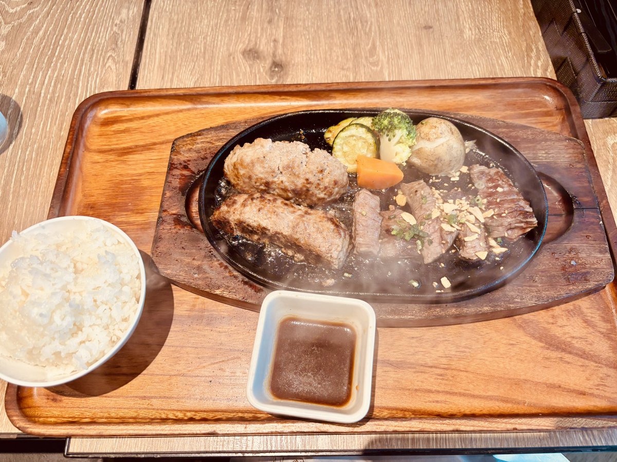 Remix_Colors's tweet photo. 😋 https://t.co/DCKWGYEI7h