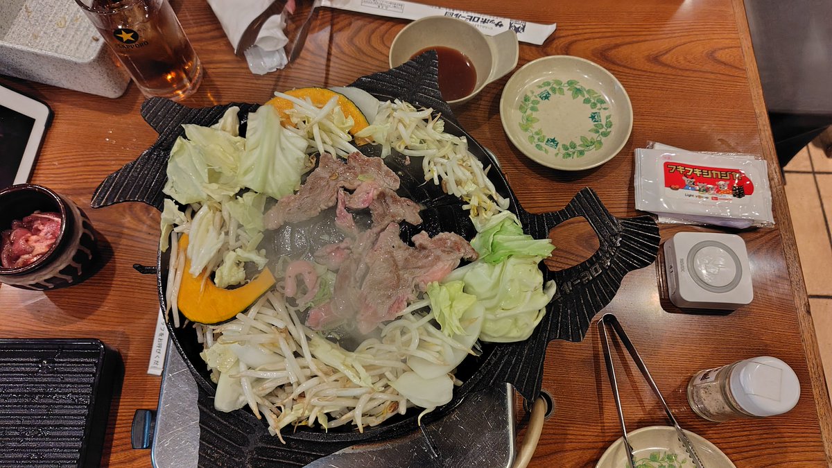 kyokusetu's tweet photo. ジンギスカ〜ン https://t.co/oK1IPTVUWL