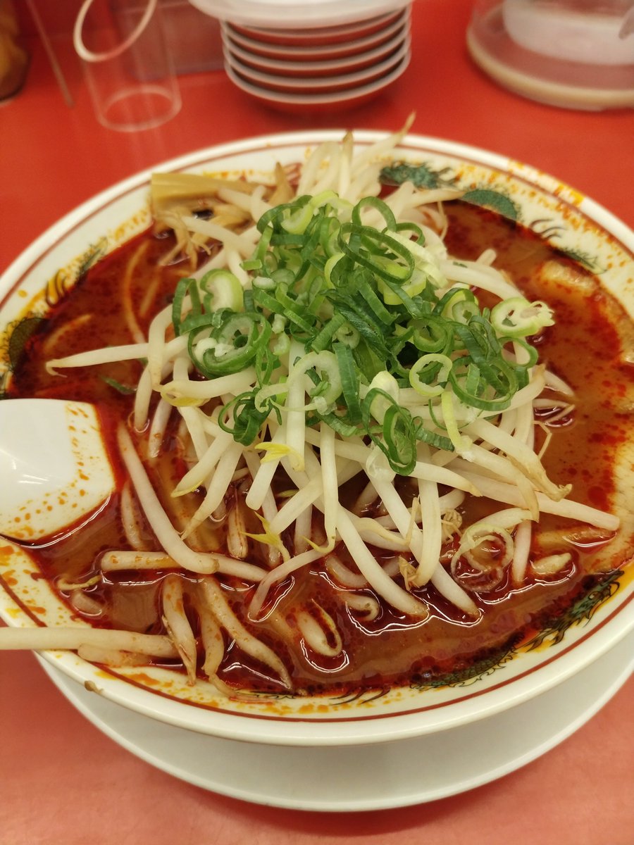 aintseriouse's tweet photo. [05.10.2026]

ラーメン食べに行った！🍜 https://t.co/Kr4tplCbrY