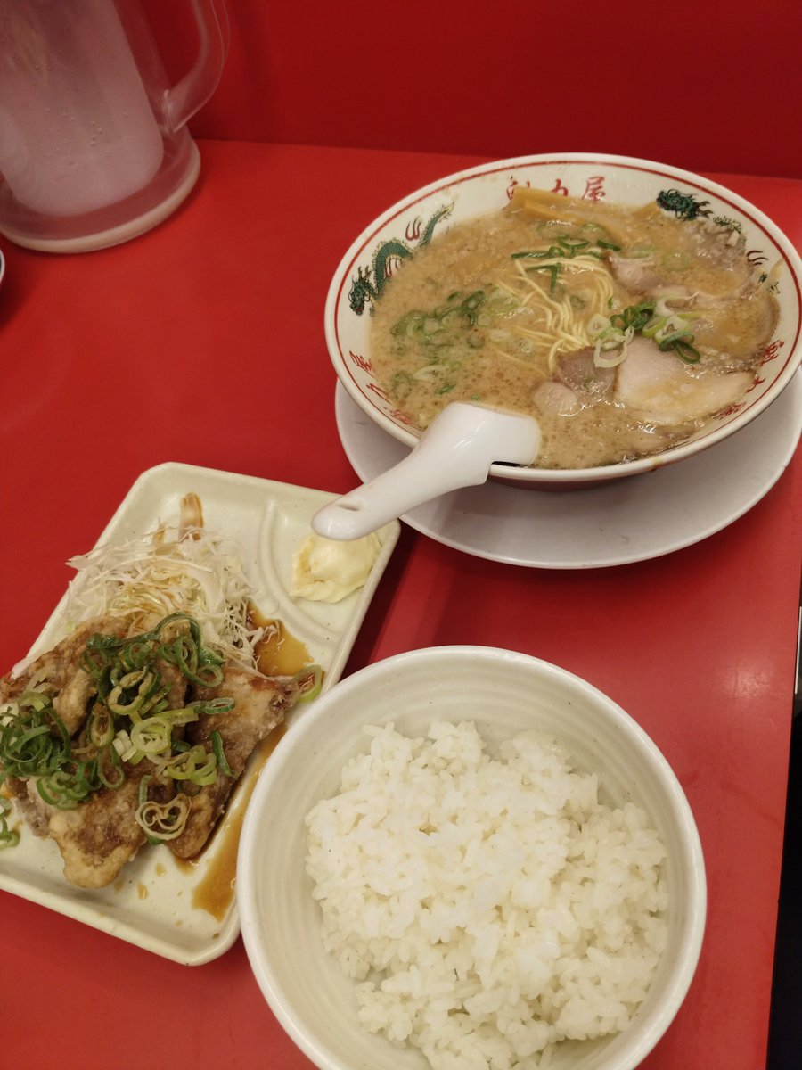 aintseriouse's tweet photo. [05.10.2026]

ラーメン食べに行った！🍜 https://t.co/Kr4tplCbrY