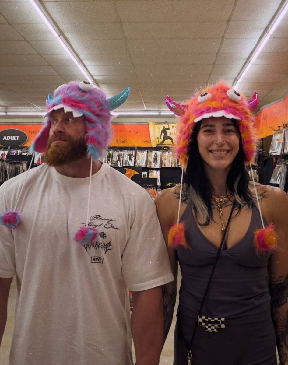 sophriptide's tweet photo. cuties https://t.co/KCinviaHnm