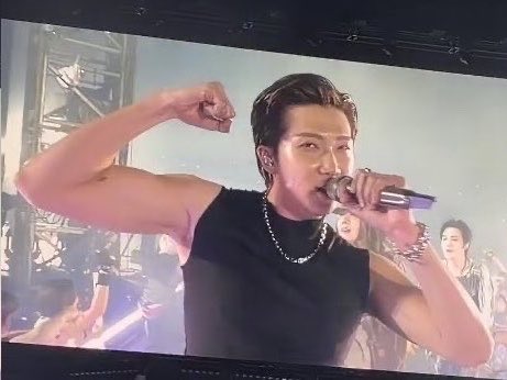katsguk's tweet photo. dada joon https://t.co/AS6kH61Znk