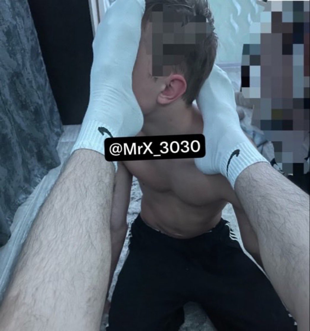 MrX_3030's tweet photo. 🔥🦶 https://t.co/b8pp08ewsa
