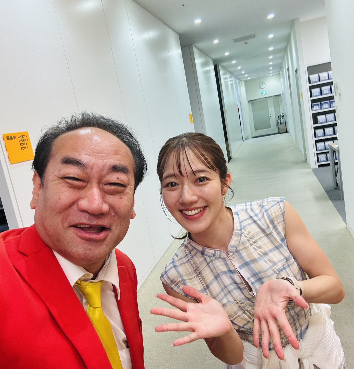 shogo_aida's tweet photo. 久々にOHKさんにお邪魔しました!😆
佐藤樹理アナが正真正銘の困惑を抑え
優しく苦笑いで迎えてくれました!😂
北海道トーク僕だけが盛り上がってます…
まさに相田なんしょん⁉️という
気持ちだったのではないでしょうか…🤣
#OHK #なんしょん #佐藤樹理 https://t.co/zszGjllJwq