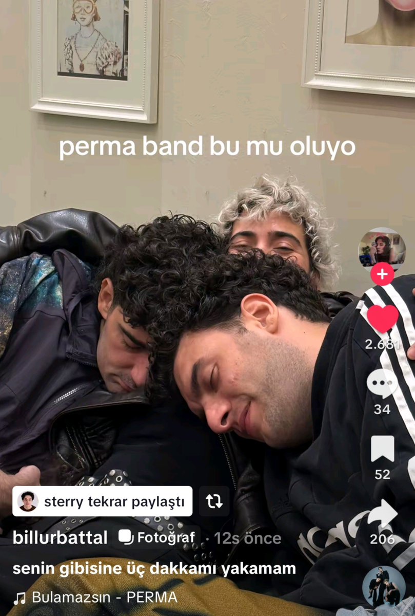 cansin_7's tweet photo. mutluluktan aglicam sanirim 
dktt onları permanin müdürü yaptığımızı falan her şeyi öğrendi 😭 https://t.co/vPAHBZfOeu