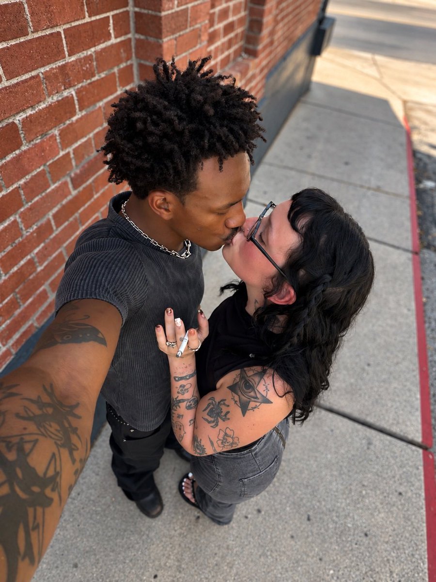 sosunnl's tweet photo. Alt Couple Fun (we’re starting new page sharing our fun getting freaky enjoying our wildest fantasies) 21+ https://t.co/ab3C6zkamp