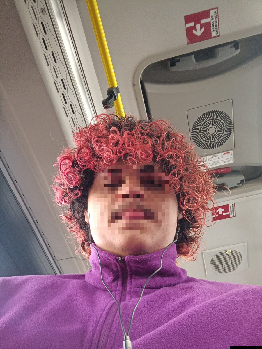 gabPOYO's tweet photo. Bom dia só pra quem tá indo trabalhar com DEPRESSÃO desse 1° turno https://t.co/oNdytQO7Gr