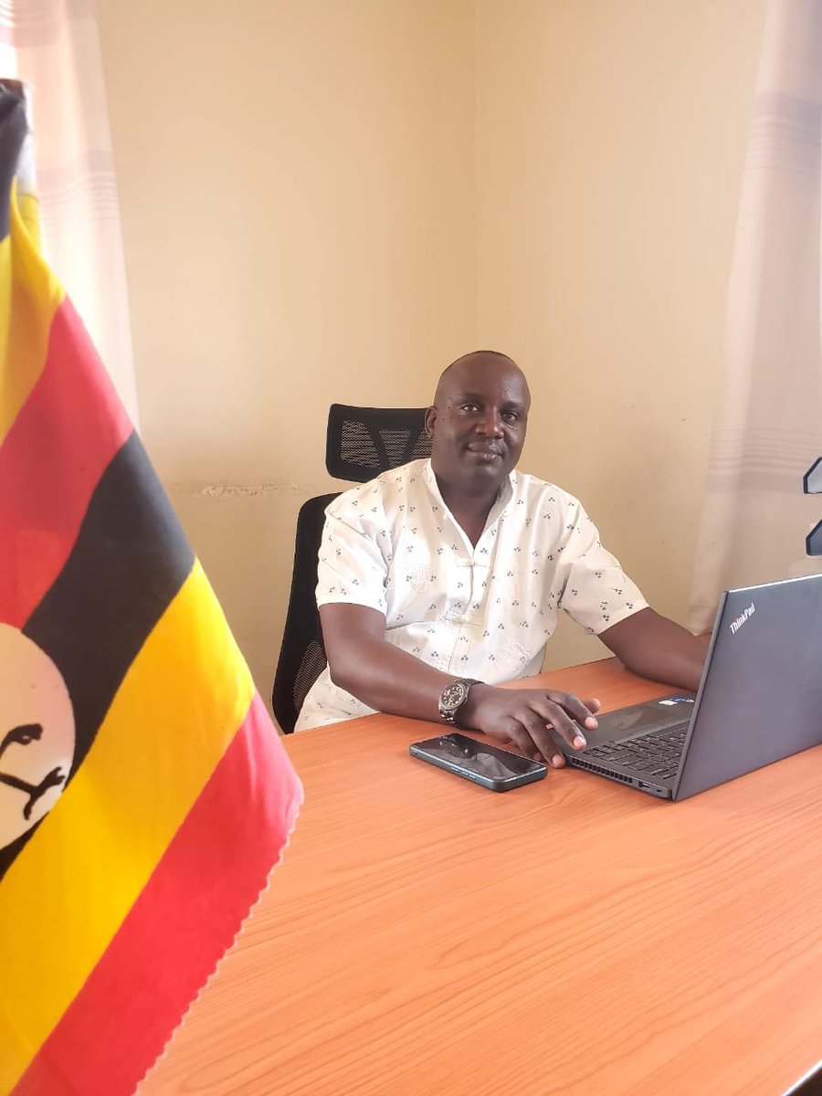 AkankwasaRoger3's tweet photo. "Usiulize nchi yako inaweza kukufanyia nini—uliza unaweza kuifanyia nini nchi yako." https://t.co/BMqmcmtieY