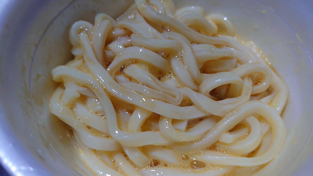 RN_stickfigure's tweet photo. うなぎのタレで釜玉。 #飯 https://t.co/jijMMRbPtl