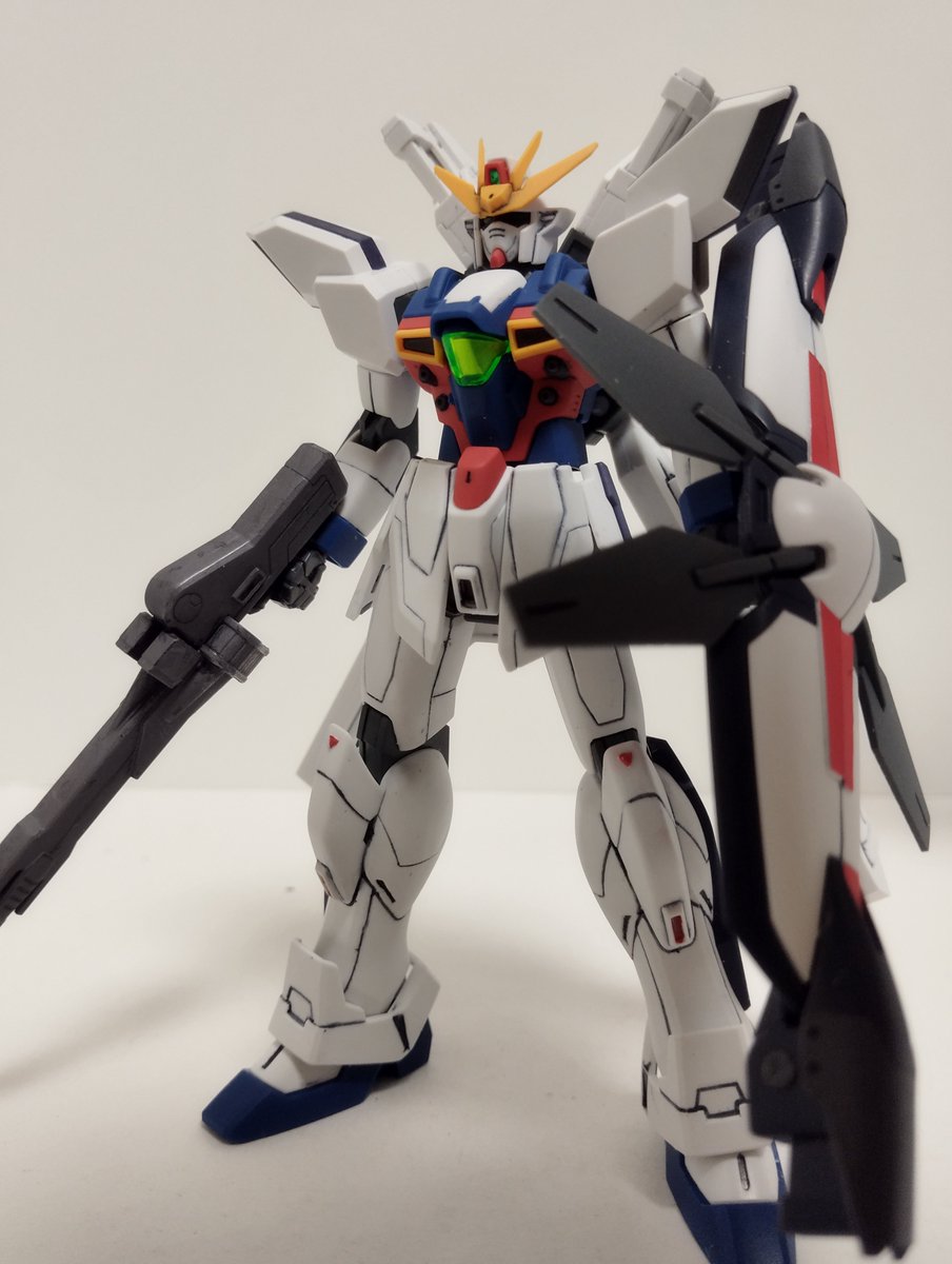 freedom2009masa's tweet photo. 少し手間取ったけど
ガンダムXディバイダーの完成♪
今回も一部塗装の成型色仕上げ😊
ﾁｮｲ雑になってしまったけどサテライトキャノン付きのガンダムXに活かせれるでしょう🤭
#ガンダム好き #ガンプラ #HGAW https://t.co/ZaK7ENZpt4