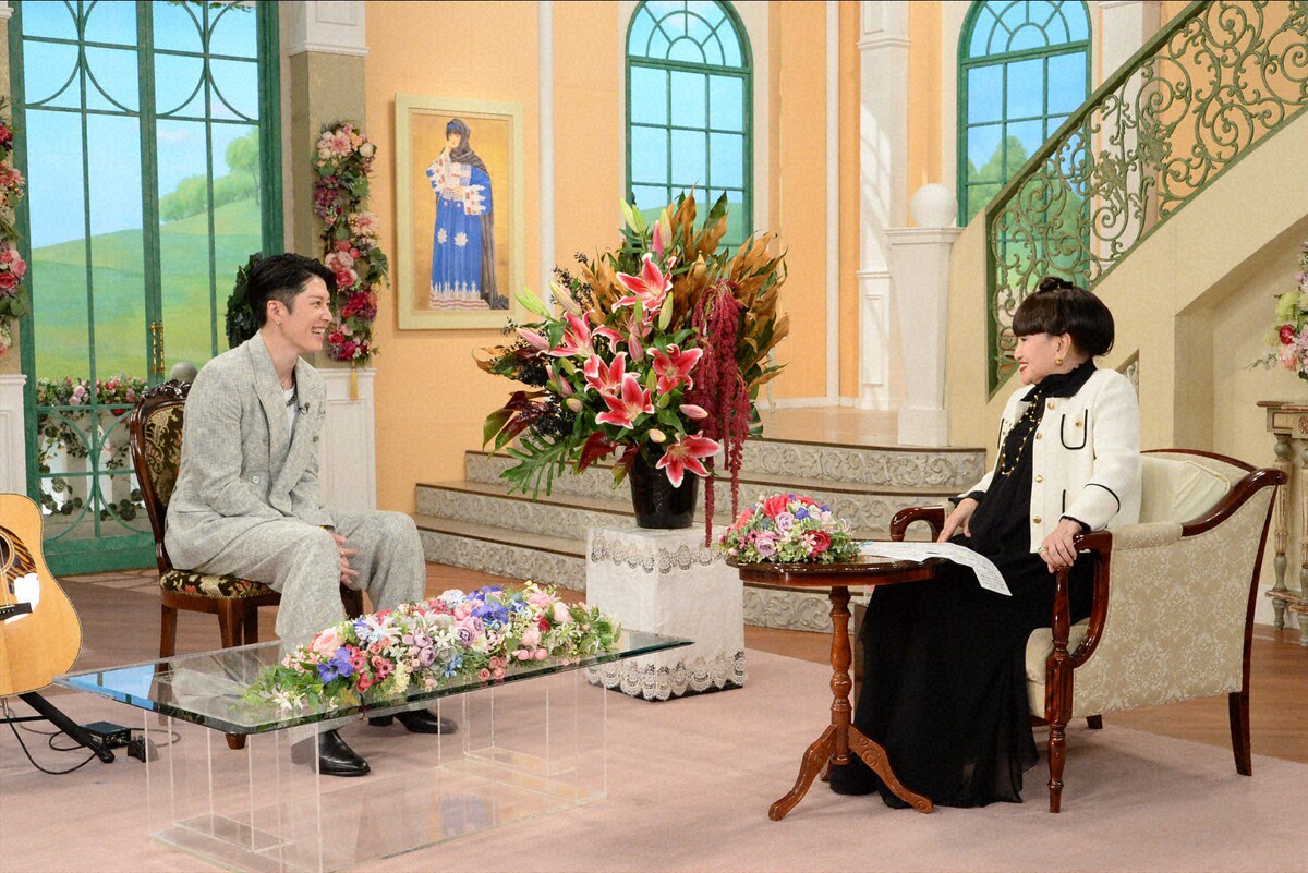 natalie_mu's tweet photo. MIYAVI「徹子の部屋」初出演🎸

昔の夢やパパとしての私生活明かす
https://t.co/PHyavBueU7

#miyavi #徹子の部屋 https://t.co/55u9HO8Vbe