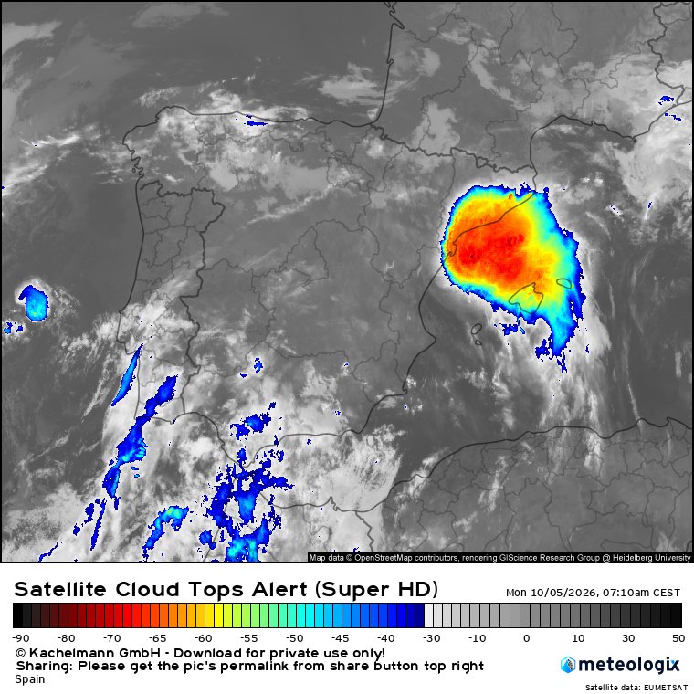 Valencia_WX's tweet photo. El mediterráneo vuelve a despertar con un gran sistema convectivo de mesoescala. https://t.co/R6s8piTvxc