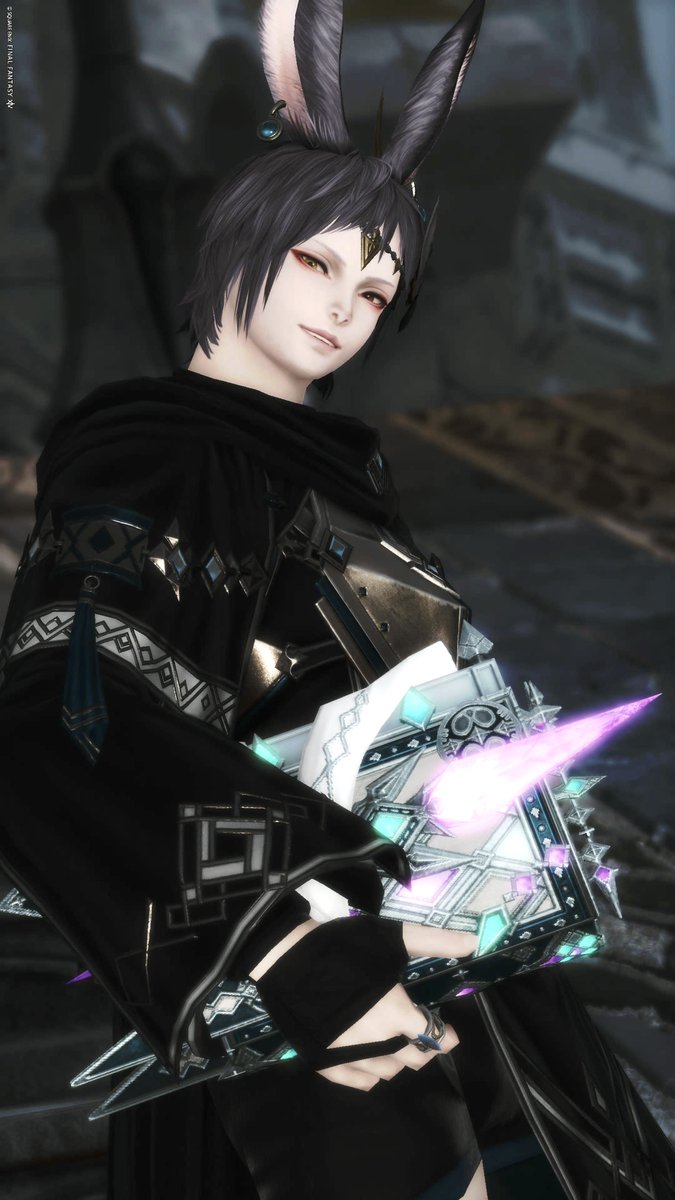 satora_sarade's tweet photo. そして今年の10月
リテイナーが持ってきたミストウェイクの装備でミラプリした
 #FF14SS #ヴィエラ https://t.co/QdymBCGTF0