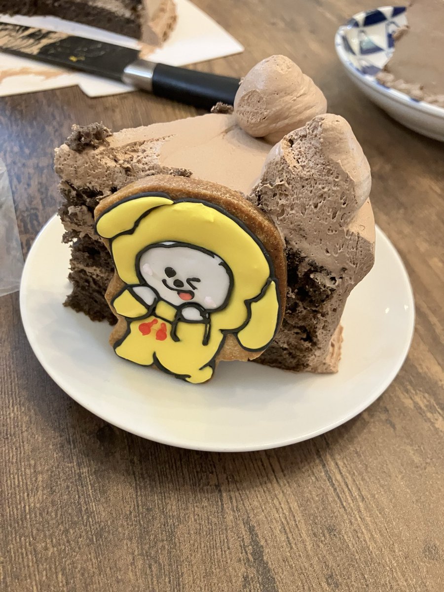 soYO3110's tweet photo. そうそう、
次男の誕生日ついでにチミーのアイシングクッキをを頼みました！
#jimin
#ジミン https://t.co/bp7bmZjdRY