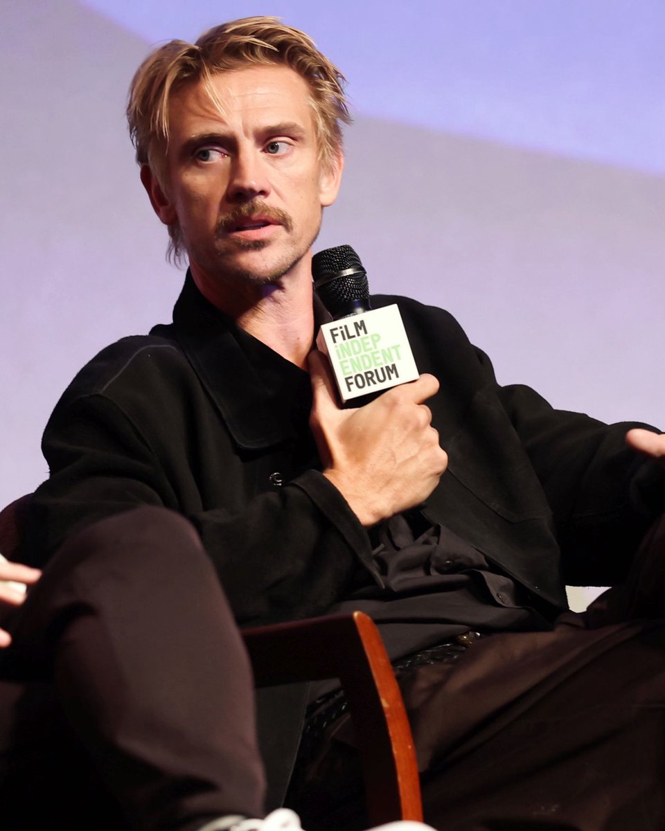 theboydarchives's tweet photo. boyd at the opening night of atonement in los angeles https://t.co/Ib5Bkj84YJ