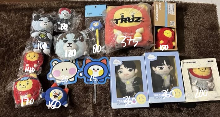 meluvxx_x's tweet photo. wts want to sale truz, krunk, plush doll
‼️please read tnc and details‼️
not for sensitive buyer dan time waster❌
✈️world wide ship, must have ina adress
📍riau
#wts #pasartreasure #zonauang #트레저  #トレジャー #宝藏 #ตลาดนัดเด็กสมบัติ #ตลาดนัดtruz #ตลาดนัดtreasure https://t.co/sFxFPXymtb