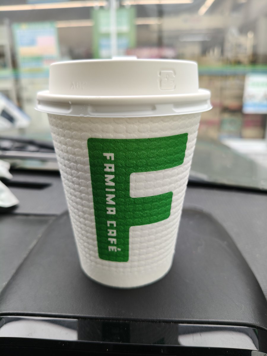 Bireleys2525's tweet photo. ホットコーヒーが美味い季節になった https://t.co/0qs55djCql