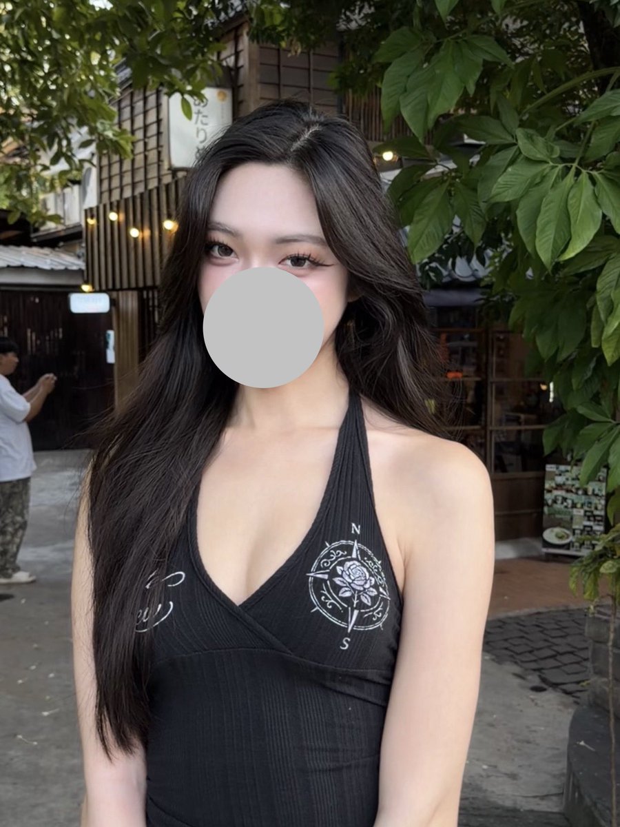 morpormorpaeng's tweet photo. ตั้งแต่ยกโคนตามพสเกาวันนั้นคือไม่เคยกลับไปหัวลีบอีกเลย 5555555 สุดๆ ผมหนาขึ้นแบบทันตาเห็น แล้วฉีดสเปรย์ล็อคผมตามช่างแนะนำ ขวดละร้อยกว่าอยู่ทรงงี้ทั้งวัน ผมไม่แข็งด้วย https://t.co/Efb9ui1ofr