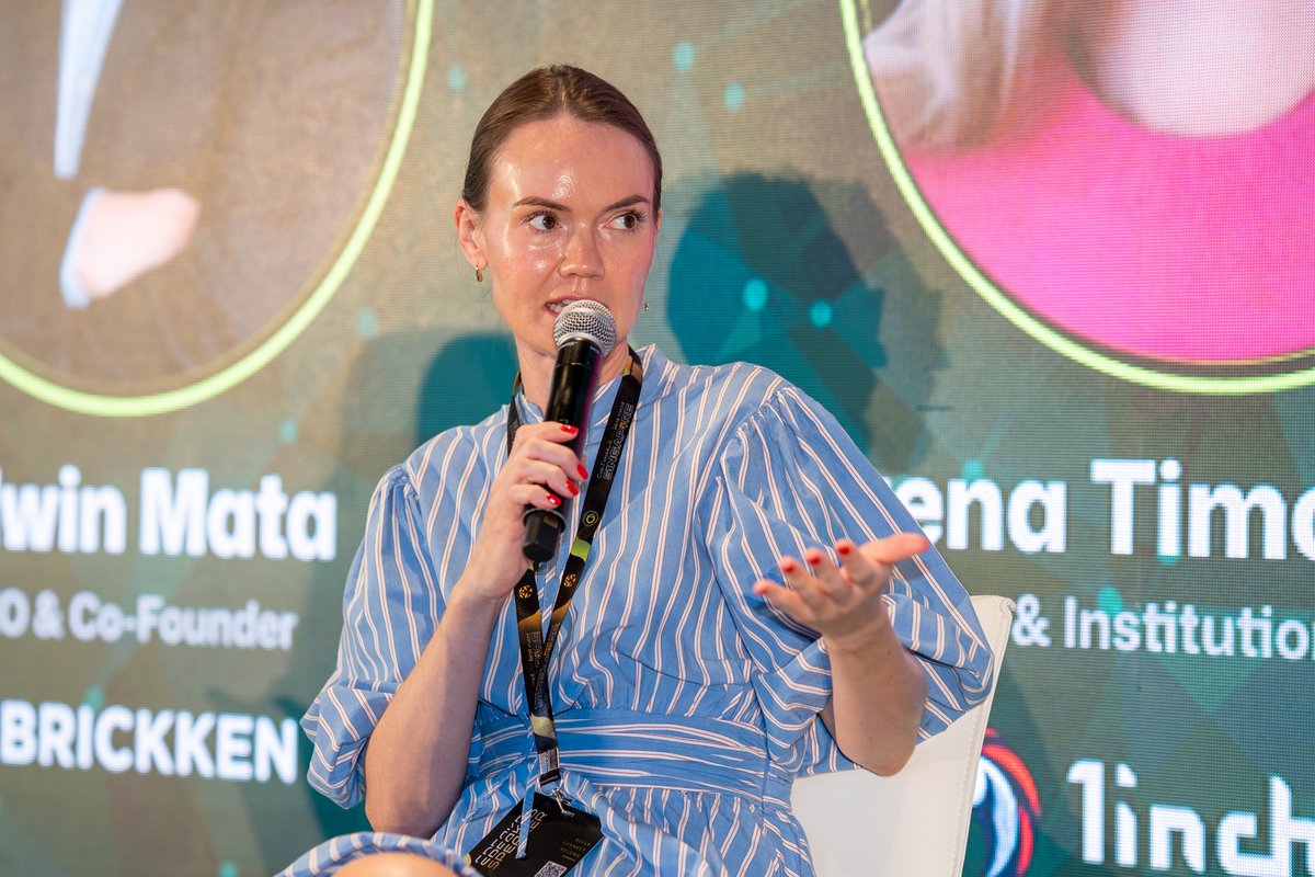 CoinFerenceX's tweet photo. That’s a wrap on Panel 03! 🎙️

A huge thank you to our speakers for breaking down how Real World Assets are growing up, from pilots to scaling on-chain products:

• @irenaxbt | Head of Sales & Institutional Partnerships, @1inch 
• @edwin_mata | CEO & Co-Founder, @Brickken
• UV | Core Contributer, @DopaMintLabs 
• @BgdRadulescu | Co-Founder, @untold | @RhunaIO 
• @aksenovd15  | Founder, @carriedforward 

Stay tuned for more live highlights from Gardens by the Bay! 🇸🇬

#CoinFerenceX #TheBestEvent