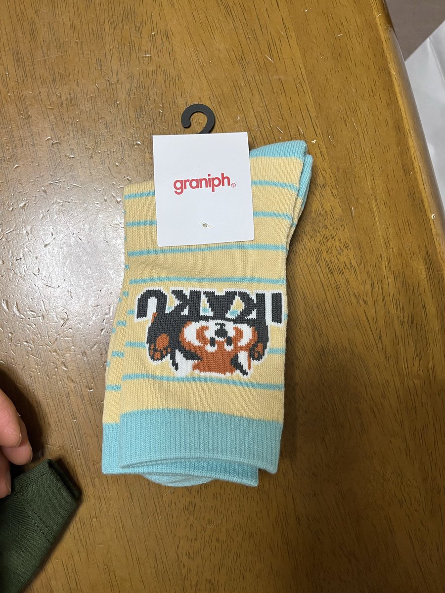ToyaMacaron's tweet photo. グラニフにて🛍
クーポン使ってトータル14000円くらい、新作出る度、アプリでチェックして買いに行ってる〜

ほんまにかわいい、とても良い買い物した https://t.co/sskudX3nwn