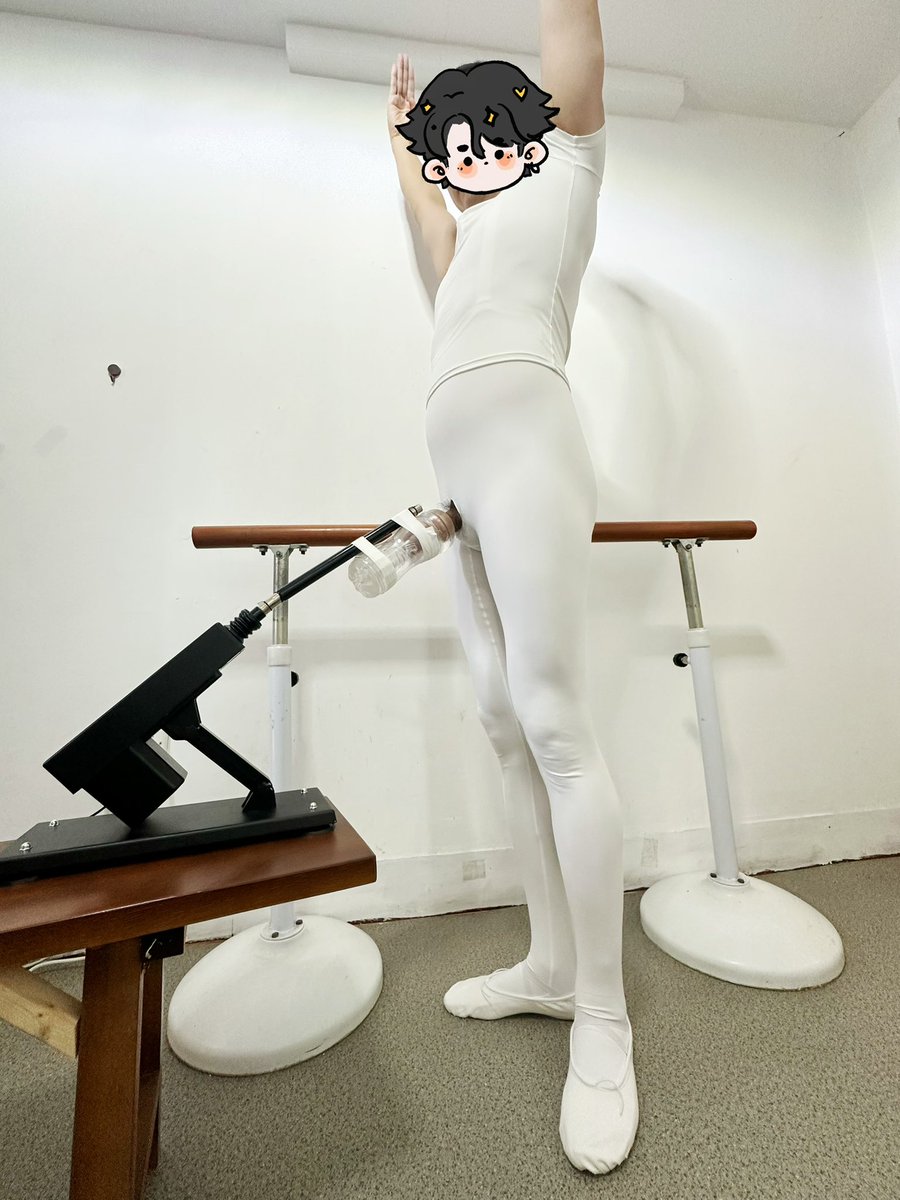 boyedh3k's tweet photo. 芭蕾私塾--老师的惩罚

#芭蕾舞 #体操服 #芭蕾大袜 #连体衣 #芭蕾男生 #leotard #形体服 #白丝 #炮机 #榨精 https://t.co/moZIdsDuqp