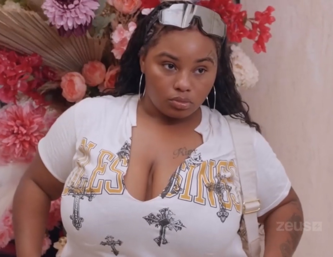 japends's tweet photo. THIS BTC HONEY DRESSED LIKE SOMEBODY HATIAN GRANNY GOING TO THE CLUB #Baddiesgonewild #Baddiesgonewildcancun https://t.co/Zyfpf6sZLn