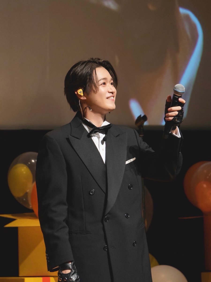 miaekuma's tweet photo. ㅜㅜ
고마워. .( T_T)＼(^-^ )🫂💦🌻💛🪽 https://t.co/jy6TAz0JEs