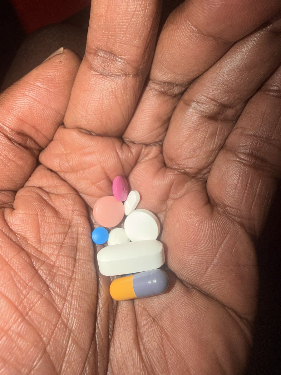MarkBichachi's tweet photo. Thank you so much for hitting one million. I need another 1.5 to make 2.5 mill. With your support I’m getting there. I share my cocktail of medication to give you a visual reminder of the pressures I face daily. Taking that much medication is taking a toll on me. I pray to get relief soon.