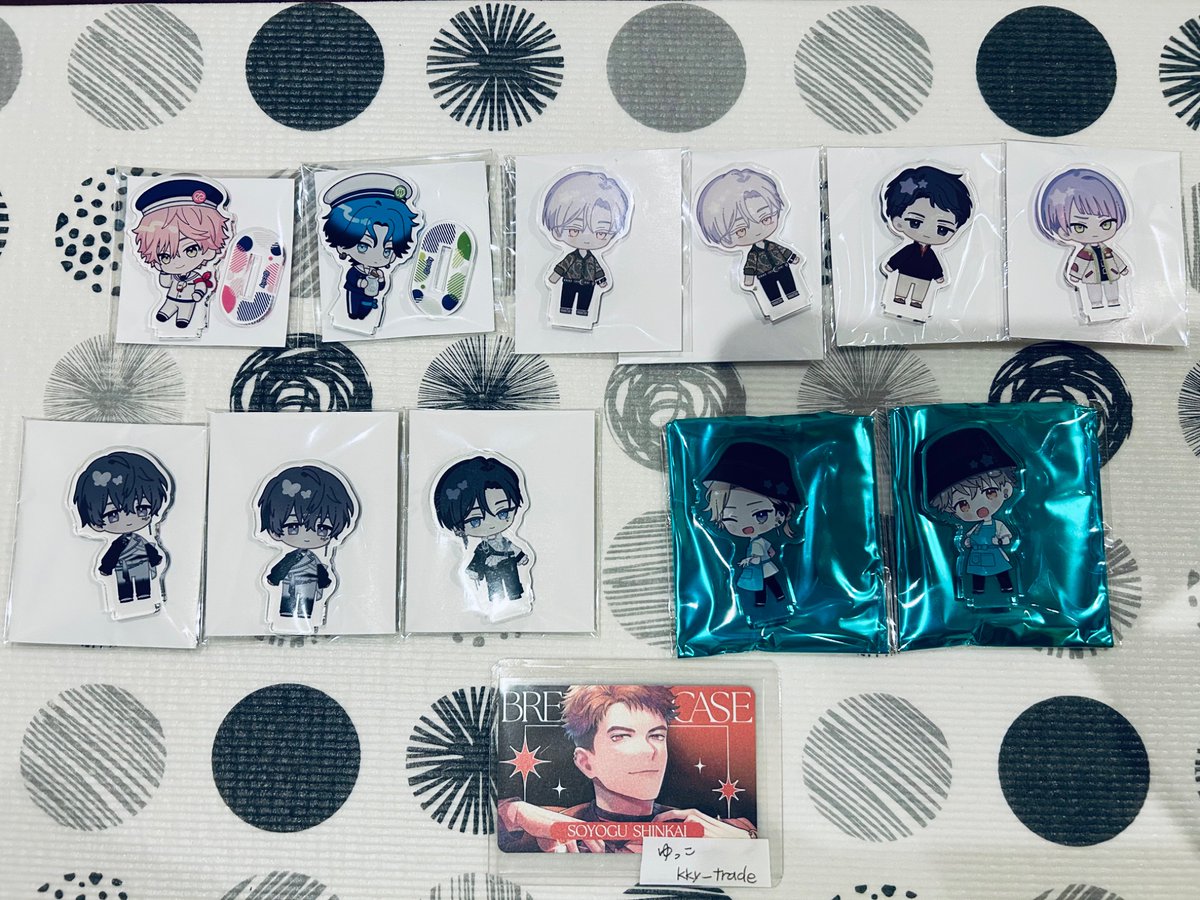 kky_trade's tweet photo. 【交換】ブレイクマイケース　ブレマイ　アクスタ

譲)画像1〜2枚目
求)画像3枚目　新開、相沢

※求はなるべく同数にしたいためお返事お待ち頂ける方
※他の募集ポストと纏めて交換歓迎
※局留め対応不可

お気軽にお声掛け下さい https://t.co/5oEMDkP0a3