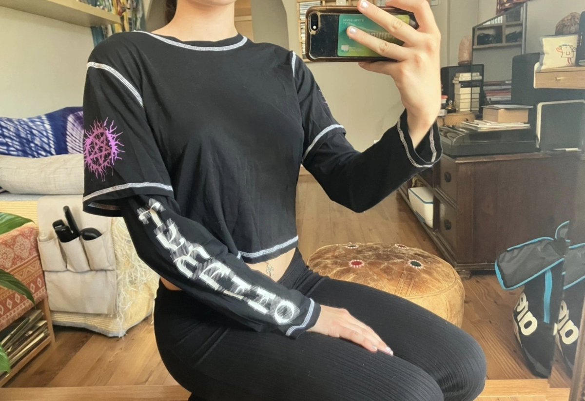 celiadomination's tweet photo. Rien que connaître mon existence te rend soumis à moi, impossible de résister à ma grandeur #moneyslave #soumis #findom https://t.co/c5qBa8AvtY