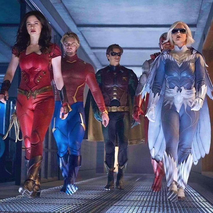 euXborssan's tweet photo. Saudades de uma série de heróis que mesmo com defeitos, vc sentia vontade de assistir cada episódio. ( e não ter trajes de heróis horríveis! )
#Lanterns https://t.co/nee4TUEfjh