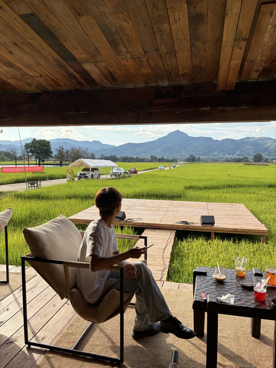 MengZui99815's tweet photo. 中国云南风景怎么样🌾 https://t.co/5OnvwhVOCr