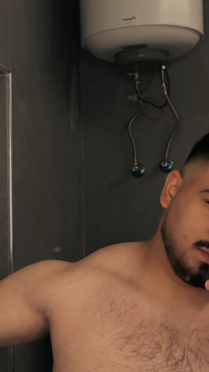 vq59o's tweet photo. ابي قحبة تجي سيناريو كتابي طويلللل مليان تفاصيللل اخلي كسك يغرق شهوة قحبتي 🔥🤤

اسمك و عمرك و اجيك شرموطتي 🔥#معصيتي_رحتييًِِ #معصيتي_رحتي https://t.co/QRNbbYQULH