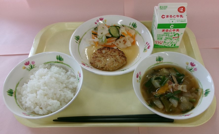 tonami_city's tweet photo. １０月５日の給食 -  https://t.co/qX864QIuRD https://t.co/737qrbdp8n