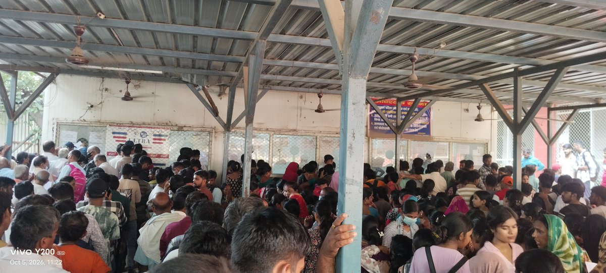 pobharat23's tweet photo. PMCH को लेकर सरकार बड़े-बड़े दावे करती है, लेकिन OPD में दिखाने के लिए ऑनलाइन या ABHA से नंबर लगाने की सुविधा तक नहीं है। आखिर मरीजों को यह सुविधा कब मिलेगी?

@NishantKumar जी, कृपया ध्यान दें।

#PMCH #BiharHealth #NishantKumar #Patna @IPRDBihar @pobharat https://t.co/sFjrOLINnm