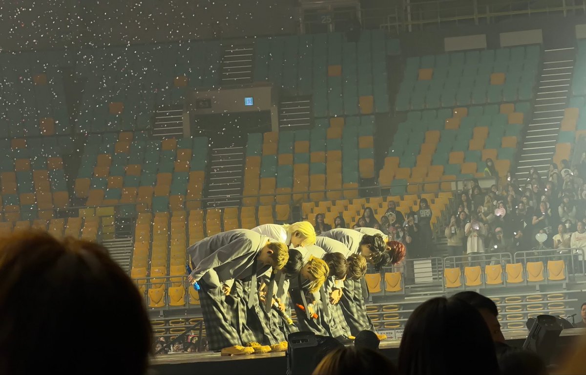 esznf's tweet photo. 재밌었다〰️  🧑‍🩰 https://t.co/lXafIRQhO6
