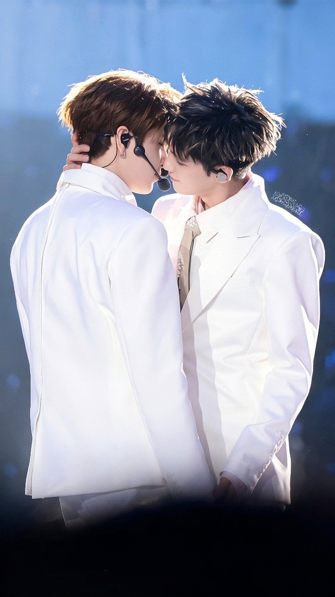 tangkwa_logis's tweet photo. ☀️ : ลืมตามองพี่สิครับคนดี รักนะครับคนดีของพี่💛

JUNIORMARK ALWAYS SUNNYMOON

#JuniorMarkConcertD3
#JuniorMark
#junniorrs #markjrtn https://t.co/xV58iNYnZZ